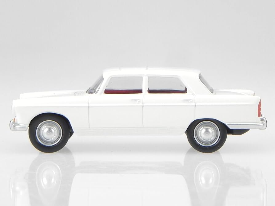 新品 希少！1/43 ノレブ プジョー フラクタルコンセプト 2015 ホワイト ノレブ 479989 1/43 プジョー Fractal コンセプトカー 2015